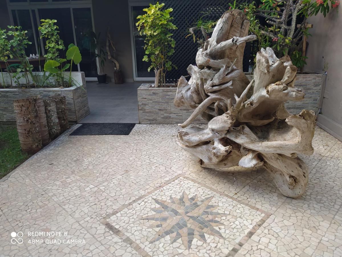 L'Oasi Guest House Baie Lazare  Dış mekan fotoğraf